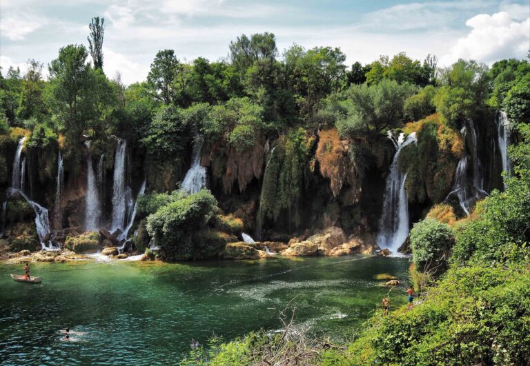 La bellezza della natura delle cascate di Krka, Croazia.